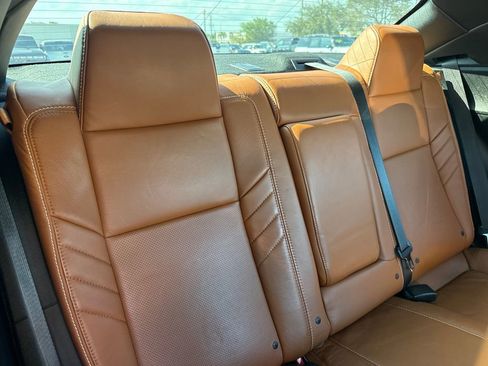 Used 2016 Dodge Challenger SRT Hellcat image 27