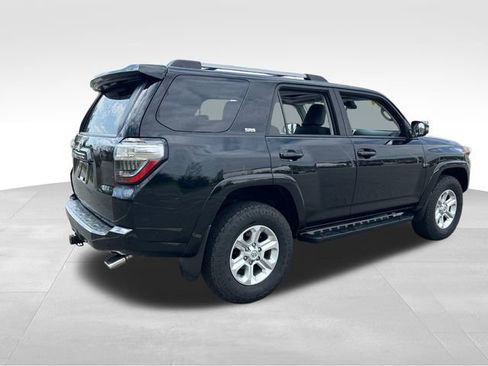 Used 2023 Toyota 4Runner SR5 Premium w/ Moonroof Package image 5