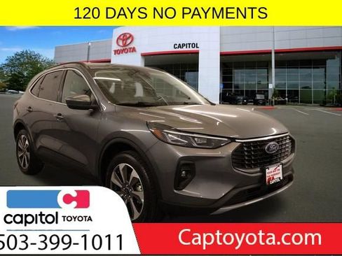 Used 2025 Ford Escape Platinum AWD/4WD image 1