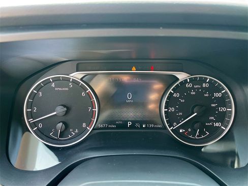 Used 2025 Nissan Rogue SV image 14