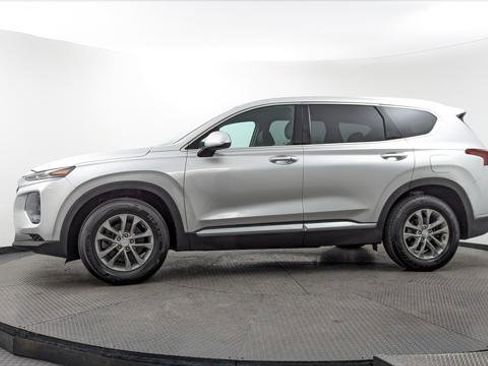 Used 2019 Hyundai Santa Fe SEL image 3