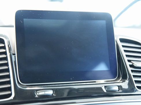 Used 2017 Mercedes-Benz GLE 350 4MATIC image 10