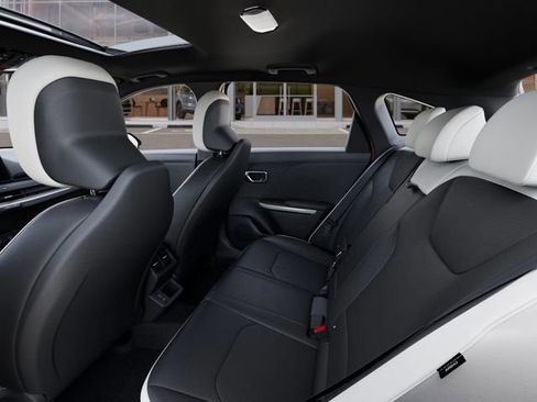 New 2026 Kia K4 GT-Line Turbo image 19