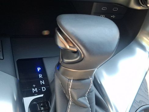 Used 2025 Lexus LX 600 4WD w/ Accessory Package (2T) image 18