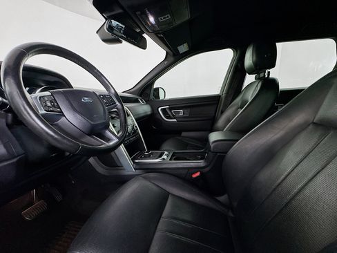 Used 2019 Land Rover Discovery Sport HSE image 21