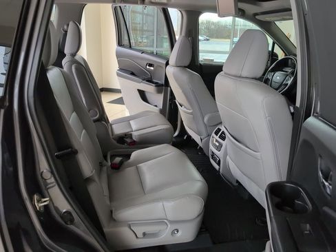 Used 2018 Honda Pilot Elite image 51