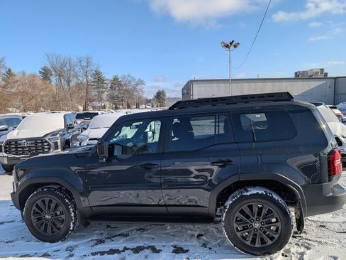 Used 2025 Toyota Land Cruiser Base image 3