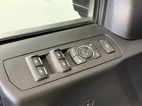 Certified 2020 Ford F250 Lariat w/ Chrome Package image 16