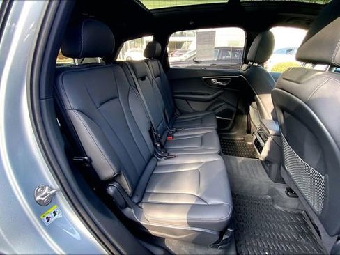 Used 2025 Audi Q7 3.0T Premium Plus w/ Premium Plus Package image 19