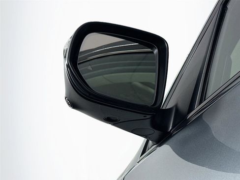 Used 2024 Mercedes-Benz GLE 450 4MATIC image 10