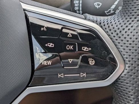 Used 2024 Volkswagen Tiguan SEL R-Line AWD/4WD image 29