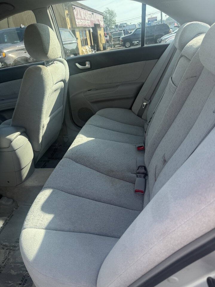 Used 2006 Hyundai Sonata V6 FWD image 13