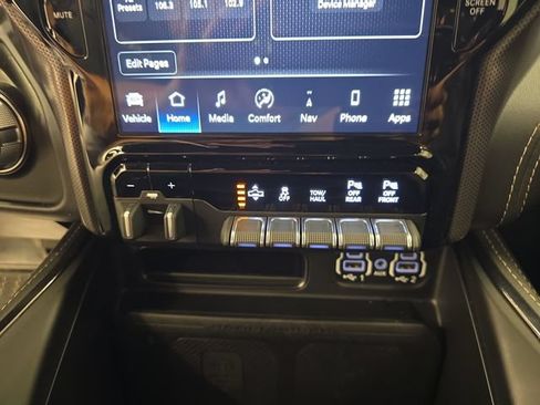 Used 2023 RAM 1500 Limited AWD/4WD image 31