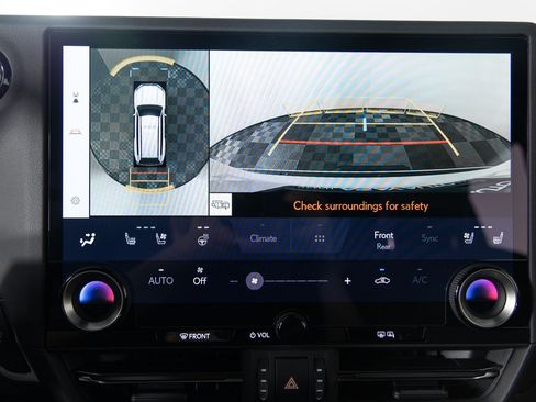 Used 2025 Lexus GX 550 image 26