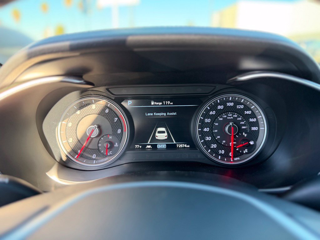 Used 2020 Genesis G70 3.3T w/ Sport Package RWD image 10