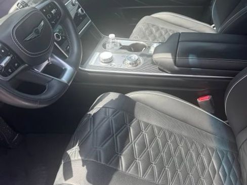 Used 2025 Genesis GV80 3.5T AWD/4WD image 7