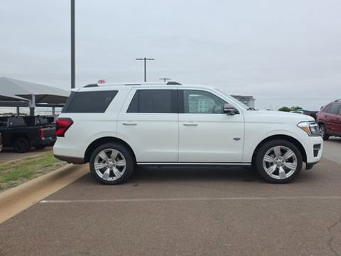 Used 2024 Ford Expedition King Ranch AWD/4WD image 5
