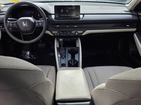 Used 2024 Honda Accord EX image 12