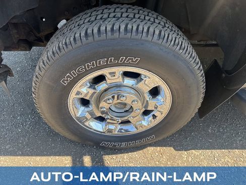 Used 2015 Ford F250 XLT w/ XLT Premium Package AWD/4WD image 20