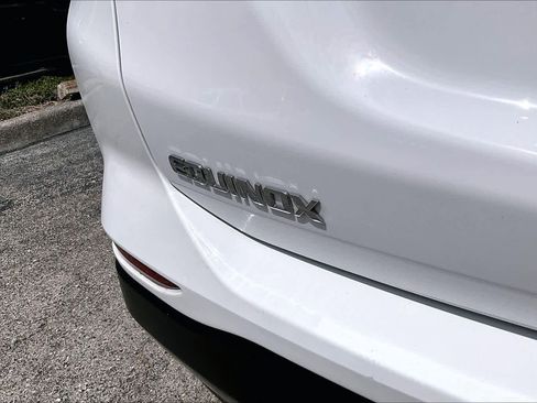 Used 2024 Chevrolet Equinox LS FWD image 10