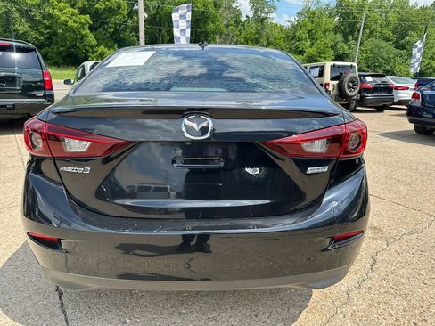 Used 2018 MAZDA MAZDA3 Touring FWD image 6