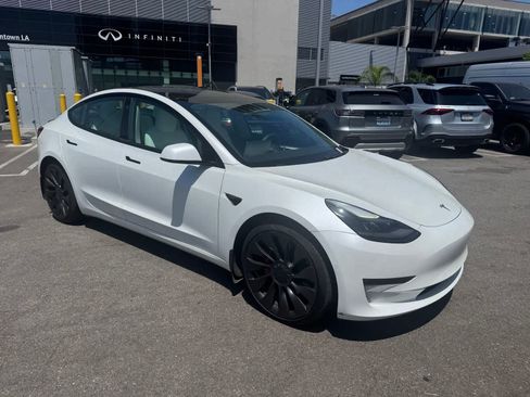 Used 2021 Tesla Model 3 Performance AWD/4WD image 2