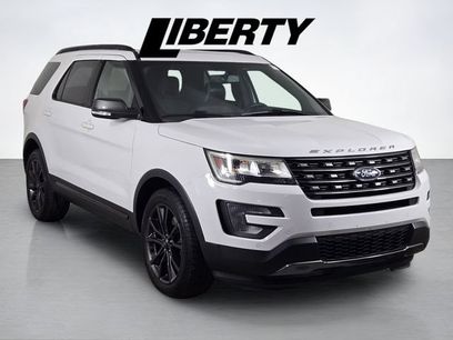 Used 2017 Ford Explorer XLT w/ Equipment Group 202A