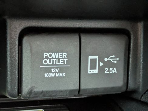 Used 2023 Honda Passport Elite image 32