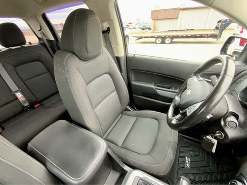 Used 2019 Chevrolet Colorado LT w/ LT Convenience Package image 31