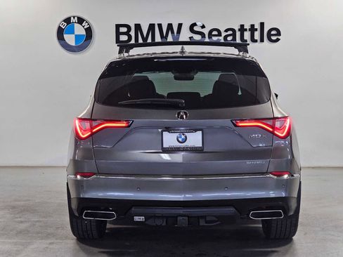 Used 2023 Acura MDX SH-AWD w/ Advance Package image 5