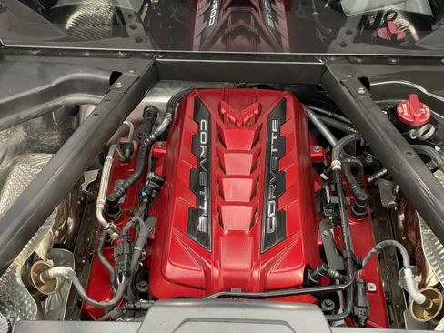 Certified 2025 Chevrolet Corvette Stingray Preferred Cpe w/ Z51 Performance Package image 8