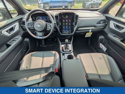 Used 2025 Subaru Forester Limited image 13