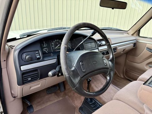 Used 1995 Ford F250 XLT image 96