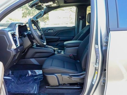 New 2026 GMC Canyon Elevation w/ Technology Package RWD image 13