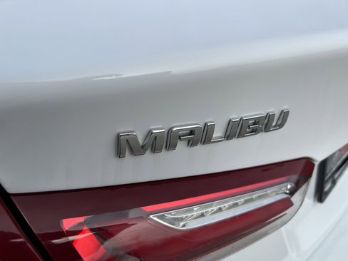 Used 2020 Chevrolet Malibu LT w/ Fleet LT Safety Plus Package image 13