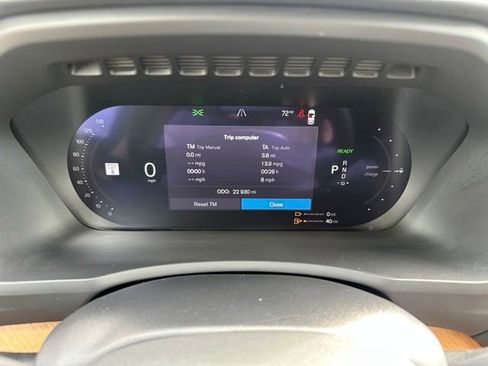 Certified 2024 Volvo XC90 T8 Plus AWD/4WD image 27