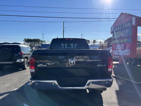 Used 2018 RAM 1500 Big Horn image 6