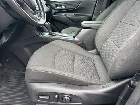 Used 2020 Chevrolet Equinox LT image 10
