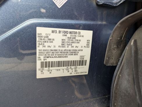 Used 2018 Ford Edge SEL w/ Ford Safe & Smart Package image 33