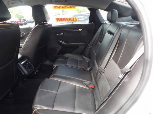 Used 2019 Chevrolet Impala Premier FWD image 9