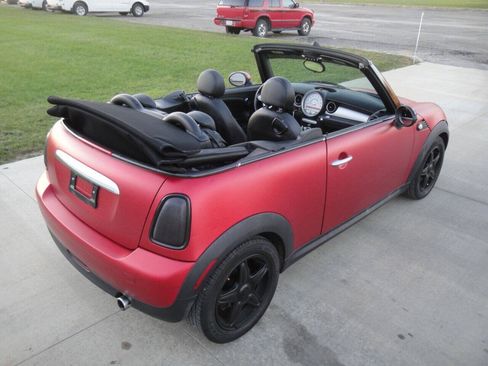 Used 2010 MINI Cooper Convertible FWD image 12