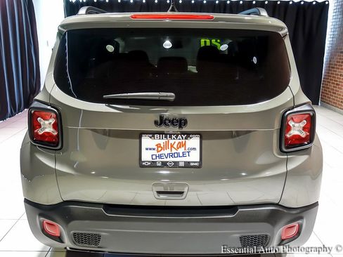 Used 2020 Jeep Renegade Altitude FWD image 6