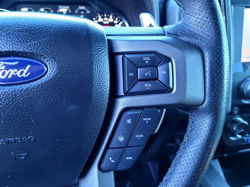 Used 2020 Ford F150 Raptor w/ Equipment Group 802A Luxury AWD/4WD image 25