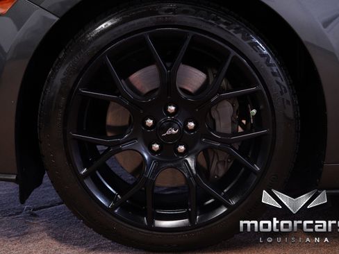 Used 2019 Ford Mustang Premium w/ Ecoboost Performance Package image 20