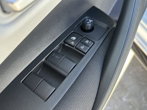 New 2026 Toyota Corolla SE image 10