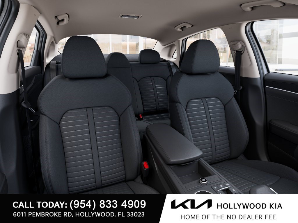 New 2027 Kia K5 LXS FWD image 15