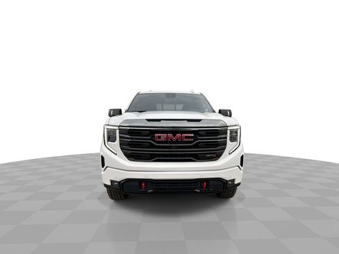Used 2022 GMC Sierra 1500 AT4 w/ Technology Package image 4