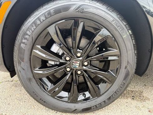 New 2026 Buick Envista Sport Touring w/ Convenience I Package FWD image 27