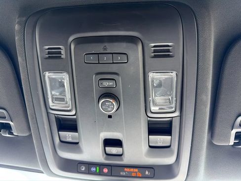 Used 2021 Chevrolet Tahoe LT RWD image 27