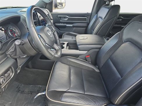 Used 2021 RAM 1500 Laramie w/ Sport Appearance Package image 17